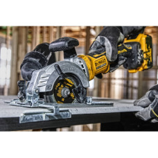 Пила дисковая аккумуляторная бесщёточная DeWALT DCS571N - №6
