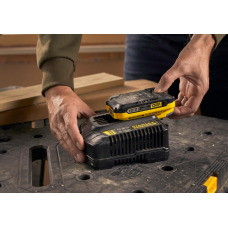 Зарядний пристрій та 2 акумулятора 18В Stanley FatMax SFMCB12D2 - №4