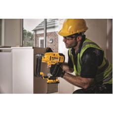 Степлер скобозабивной аккумуляторный бесщёточный DeWALT DCN681D2 - №2