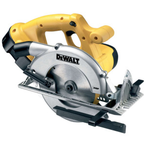 Акумуляторна дискова пила DC390N