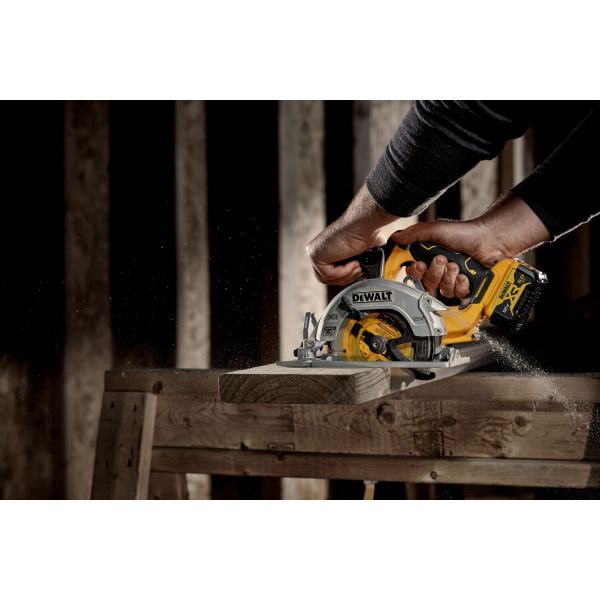 Пила дисковая аккумуляторная бесщёточная DeWALT DCS512NT TYPE 1