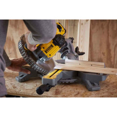 Пила торцовочная аккумуляторная  Stanley FatMax SFMCS701M1 - №4