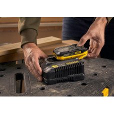 Зарядний пристрій та 2 акумулятора 18В Stanley FatMax SFMCB12D2 - №4