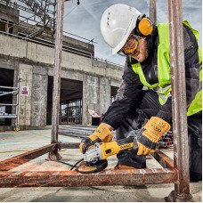 Шлифмашина угловая - болгарка сетевая бесщёточная DeWALT DWE4357 - №3